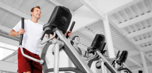 Member following a personalized online fitness coaching program